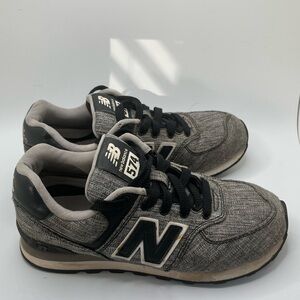 New Balance 574 Kids Sneakers Leisure Black/White Shoes KL574V9P - SZ 2Y